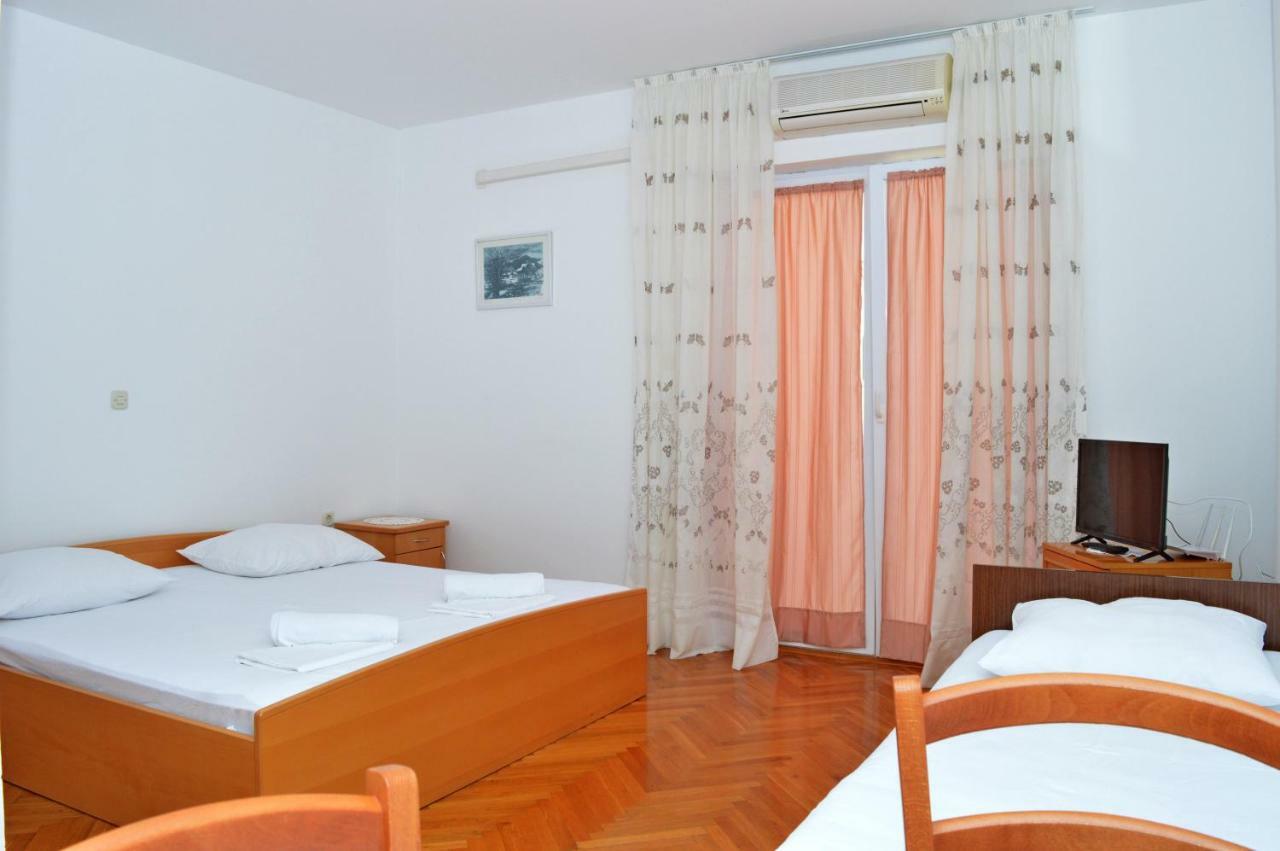 Apartmani Macak II Novalja Kültér fotó